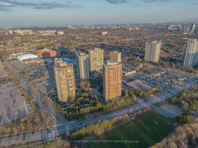 2804 - 85 Skymark Dr, Condo with 3 bedrooms, 3 bathrooms and 2 parking in Toronto ON | Image 1