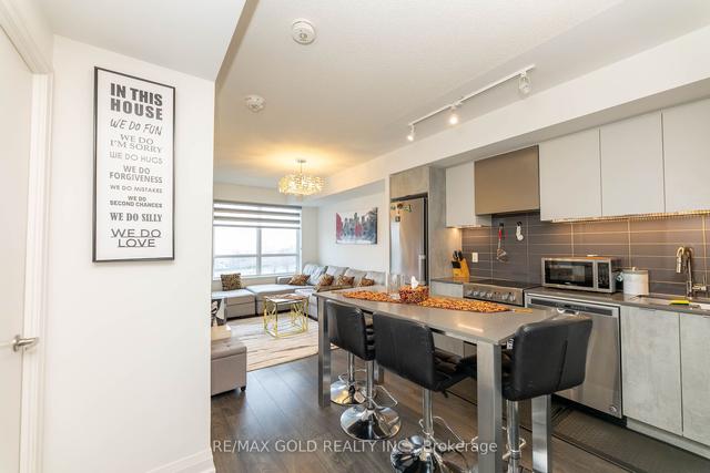 621 - 10 Gibbs St, Condo with 2 bedrooms, 2 bathrooms and 1 parking in Toronto ON | Image 6