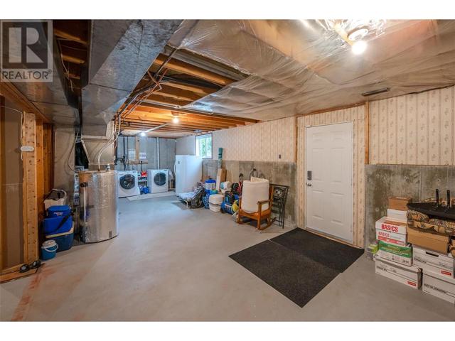 3305 8th Street, House detached with 3 bedrooms, 1 bathrooms and 5 parking in Okanagan Similkameen E BC | Image 14