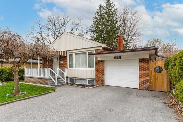 1274 Kipling Ave, House detached with 3 bedrooms, 2 bathrooms and 4 parking in Toronto ON | Image 1