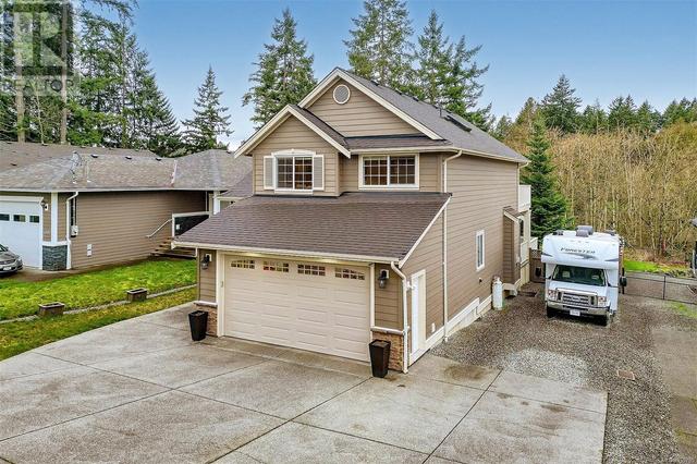4504 Lanes Rd, House detached with 3 bedrooms, 3 bathrooms and 6 parking in Cowichan Valley D BC | Image 3