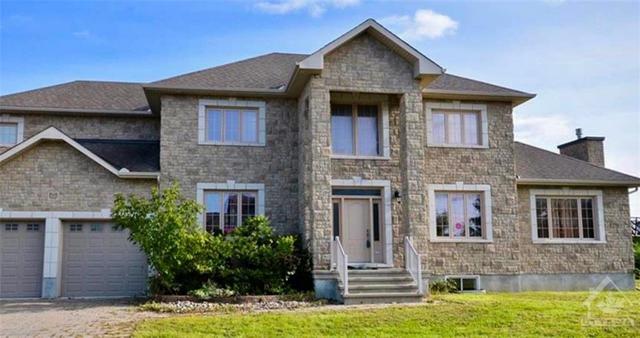 106 Issam Private, House detached with 4 bedrooms, 4 bathrooms and 4 parking in Ottawa ON | Image 1