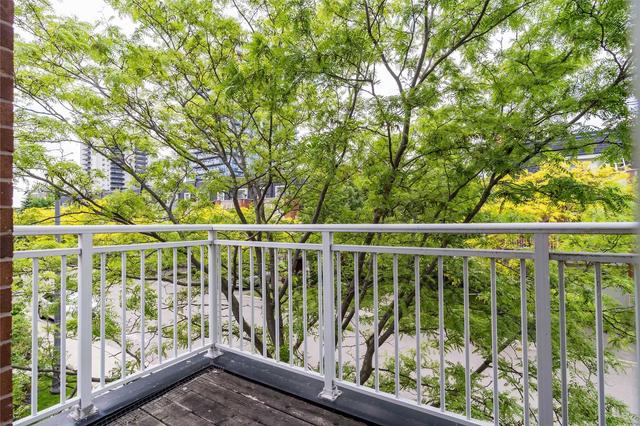 17 Compass Way, Townhouse with 3 bedrooms, 3 bathrooms and 4 parking in Mississauga ON | Image 24