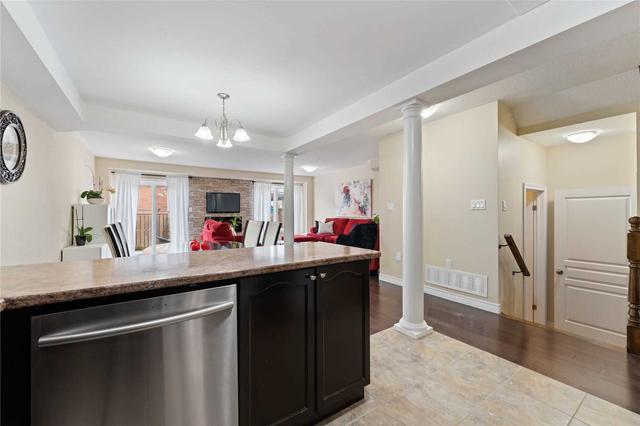 64 Celestial Cres, House attached with 3 bedrooms, 3 bathrooms and 4 parking in Hamilton ON | Image 3