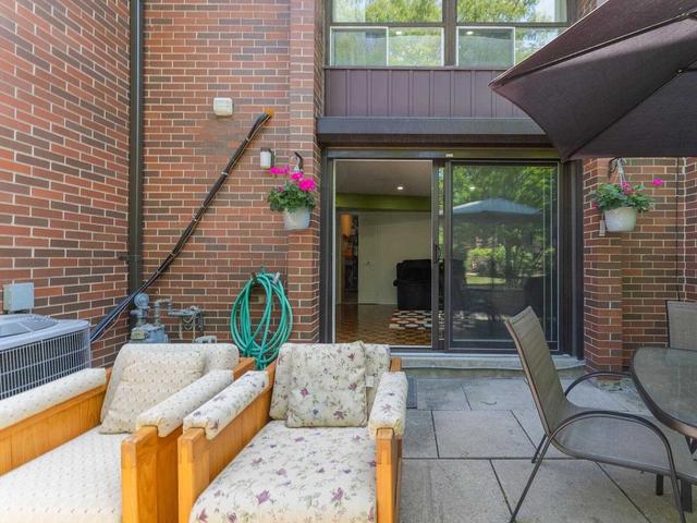 10 Gypsy Roseway, Townhouse with 3 bedrooms, 3 bathrooms and 2 parking in Toronto ON | Image 31