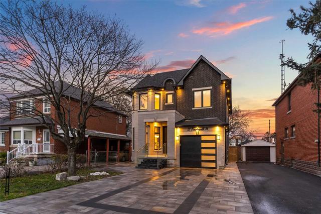 21 Nineteenth St, House detached with 4 bedrooms, 5 bathrooms and 3 parking in Toronto ON | Image 12