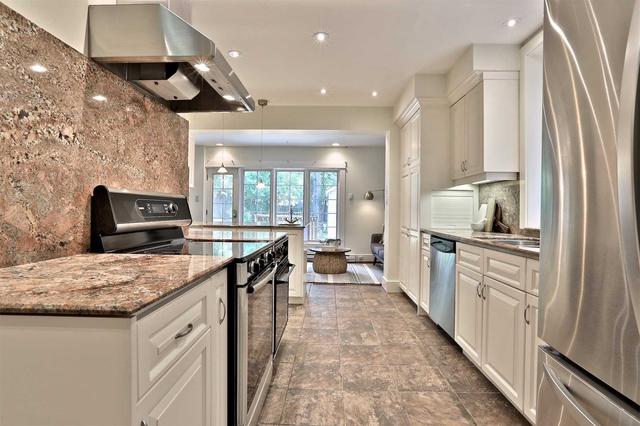 80 Glencairn Ave, House detached with 4 bedrooms, 4 bathrooms and 2 parking in Toronto ON | Image 3