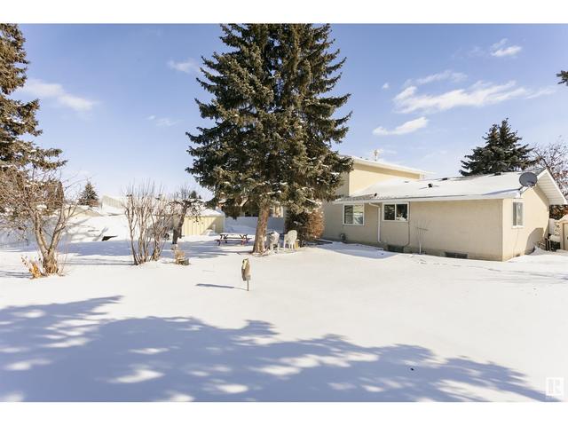 8424 145 Av Nw, House detached with 4 bedrooms, 2 bathrooms and 6 parking in Edmonton AB | Image 55