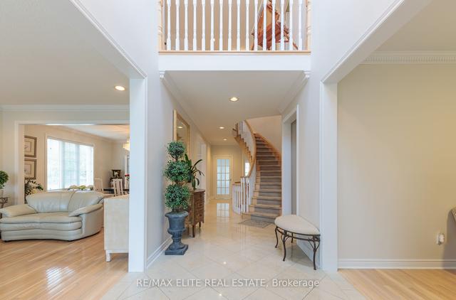 2 Wallingford Crt, House detached with 4 bedrooms, 4 bathrooms and 12 parking in Markham ON | Image 34