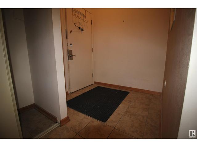 101 - 10140 120 St Nw, Condo with 2 bedrooms, 1 bathrooms and null parking in Edmonton AB | Card Image