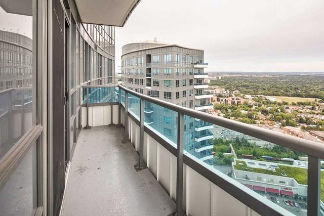 Lph315 - 7161 Yonge St, Condo with 2 bedrooms, 2 bathrooms and 2 parking in Markham ON | Image 8