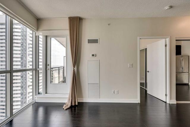 3205 - 510 Curran Pl, Condo with 1 bedrooms, 1 bathrooms and 2 parking in Mississauga ON | Image 5