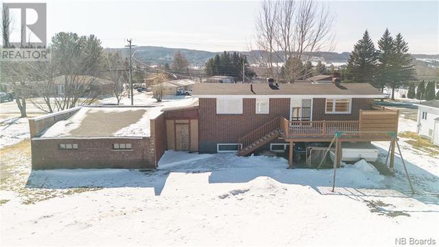 847 Rue Principale, House detached with 3 bedrooms, 1 bathrooms and null parking in Edmundston NB | Image 38