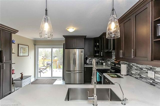 58 Marilyn Avenue S, House detached with 4 bedrooms, 2 bathrooms and 6 parking in Wasaga Beach ON | Image 18