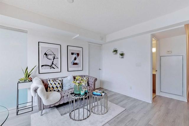 817 - 20 Joe Shuster Way, Condo with 1 bedrooms, 1 bathrooms and 0 parking in Toronto ON | Image 30