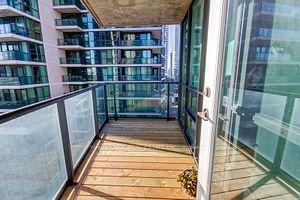 1210 - 18 Harbour St, Condo with 2 bedrooms, 2 bathrooms and 1 parking in Toronto ON | Image 29