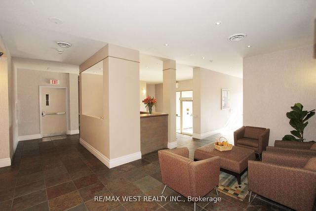 806 - 2088 Lawrence Ave, Condo with 2 bedrooms, 2 bathrooms and 1 parking in Toronto ON | Image 32