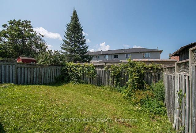 142 Churchland Dr, House detached with 3 bedrooms, 3 bathrooms and 4 parking in Barrie ON | Image 35