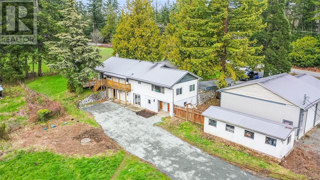 4840 Wilson Rd, House detached with 9 bedrooms, 5 bathrooms and 8 parking in Cowichan Valley E BC | Image 4