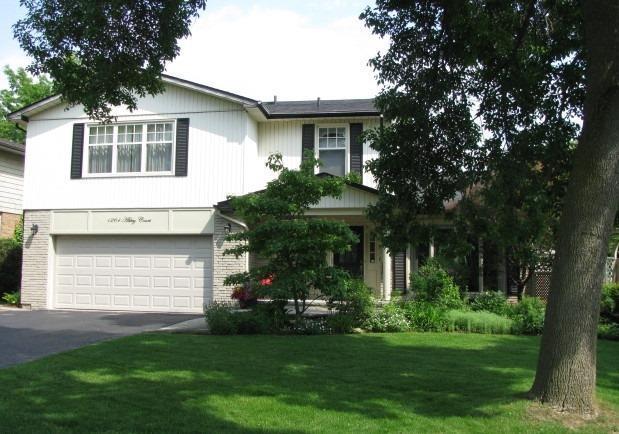 1264 Abbey Crt, House detached with 4 bedrooms, 4 bathrooms and 4 parking in Burlington ON | Image 1
