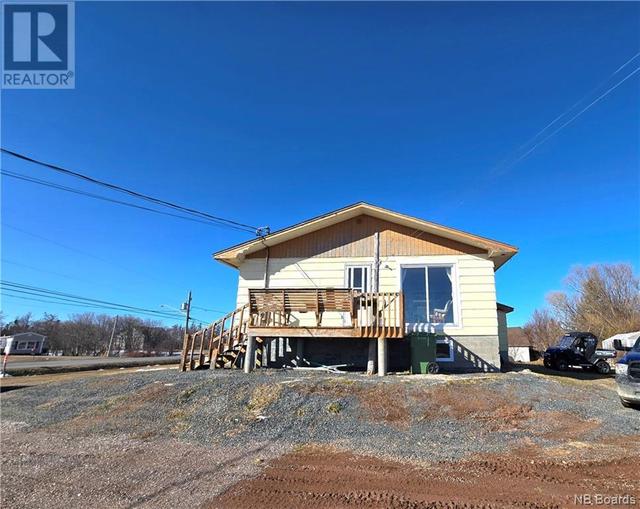 2442 Route 305, House detached with 3 bedrooms, 1 bathrooms and null parking in Shippagan P NB | Image 2