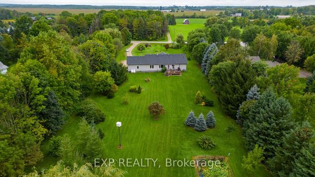 7359 Sideroad 12, House detached with 3 bedrooms, 2 bathrooms and 8 parking in Mapleton ON | Image 5