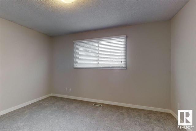 1028 Mony Penny Cr, House detached with 3 bedrooms, 2 bathrooms and 4 parking in Edmonton AB | Image 7