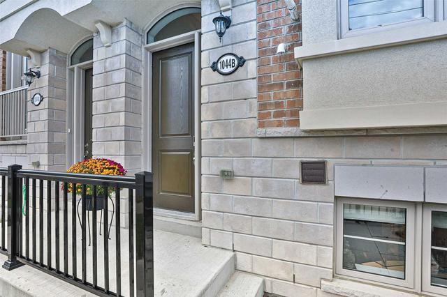 1044b Islington Ave, Townhouse with 3 bedrooms, 4 bathrooms and 2 parking in Toronto ON | Image 12