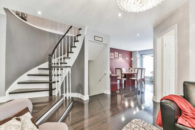 68 Placentia Blvd, House attached with 4 bedrooms, 3 bathrooms and 3 parking in Toronto ON | Image 5