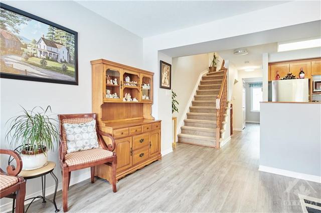 105 Windswept Private, House attached with 1 bedrooms, 2 bathrooms and 1 parking in Ottawa ON | Image 10