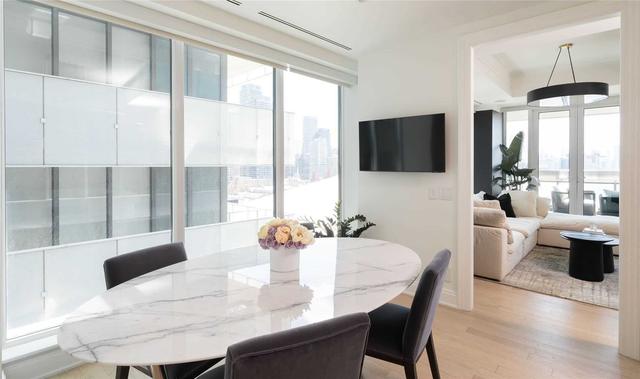 1202 - 206 Bloor St W, Condo with 3 bedrooms, 3 bathrooms and 2 parking in Toronto ON | Image 5