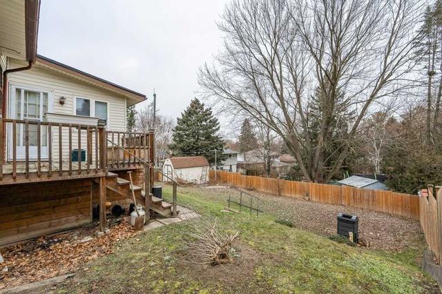 239 Kathleen St, House detached with 3 bedrooms, 1 bathrooms and 4 parking in Guelph ON | Image 17