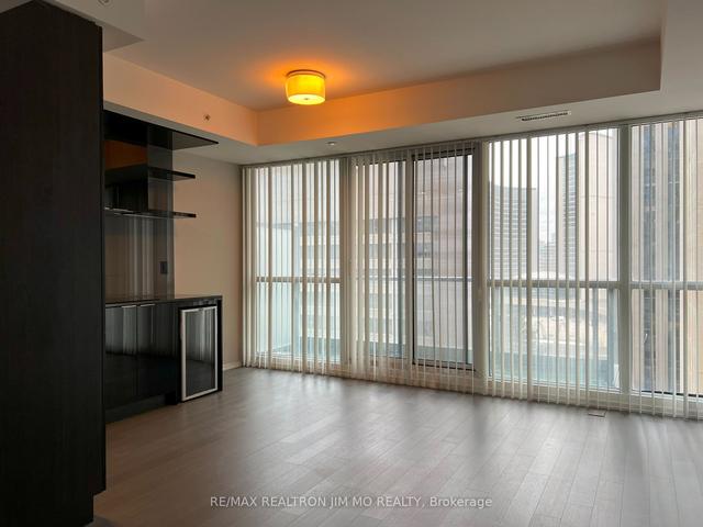 1002 - 70 Temperance St, Condo with 1 bedrooms, 1 bathrooms and 0 parking in Toronto ON | Image 15