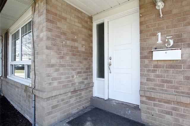 15 Juniper Cres, House semidetached with 3 bedrooms, 3 bathrooms and 4 parking in Brampton ON | Image 36