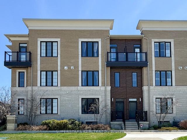 87 Village Pkwy, Townhouse with 3 bedrooms, 5 bathrooms and 4 parking in Markham ON | Image 1