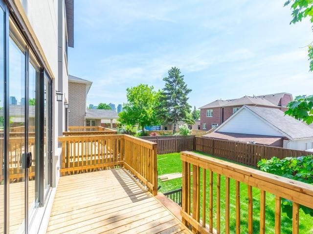 Pt 2 - 663 Oxford St, House detached with 3 bedrooms, 4 bathrooms and 2 parking in Toronto ON | Image 19