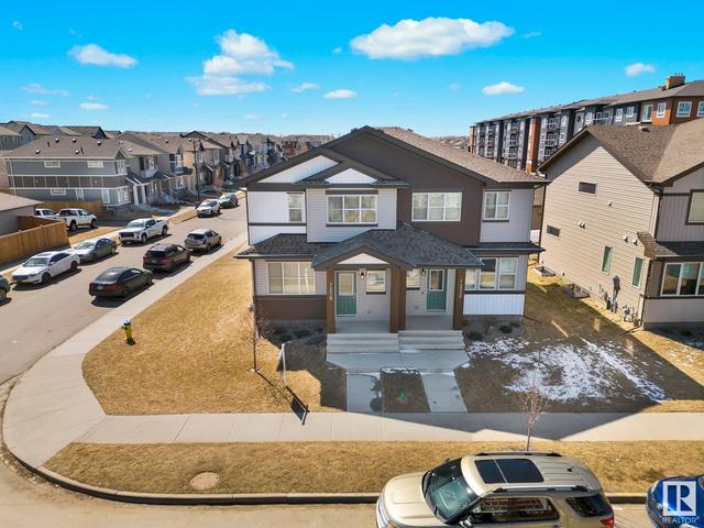 1270 Mcconachie Bv Nw, House semidetached with 4 bedrooms, 2 bathrooms and 4 parking in Edmonton AB | Image 4