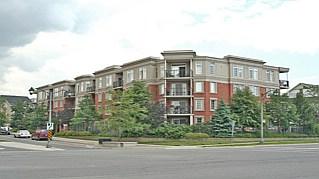 307 - 2301 Parkhaven Blvd, Condo with 2 bedrooms, 2 bathrooms and null parking in Oakville ON | Image 1