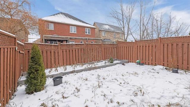 8 Timbertop Cres, House semidetached with 4 bedrooms, 3 bathrooms and 4 parking in Brampton ON | Image 26