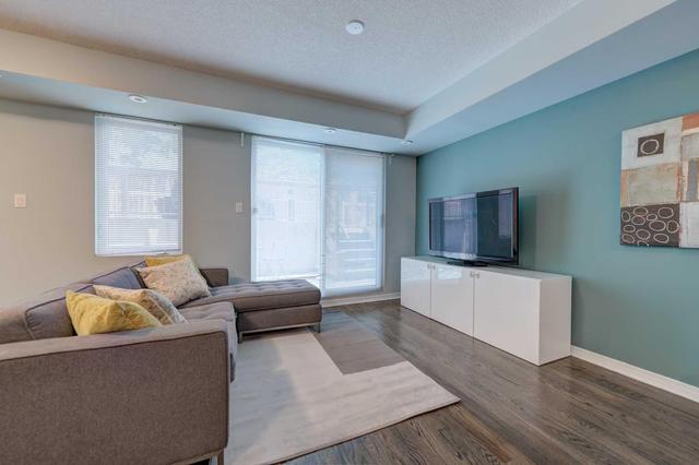 118 - 20 Elsie Lane, Townhouse with 2 bedrooms, 2 bathrooms and 1 parking in Toronto ON | Image 4