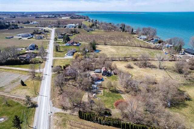 810 Lakeshore Rd, House detached with 4 bedrooms, 3 bathrooms and 18 parking in Niagara on the Lake ON | Image 31