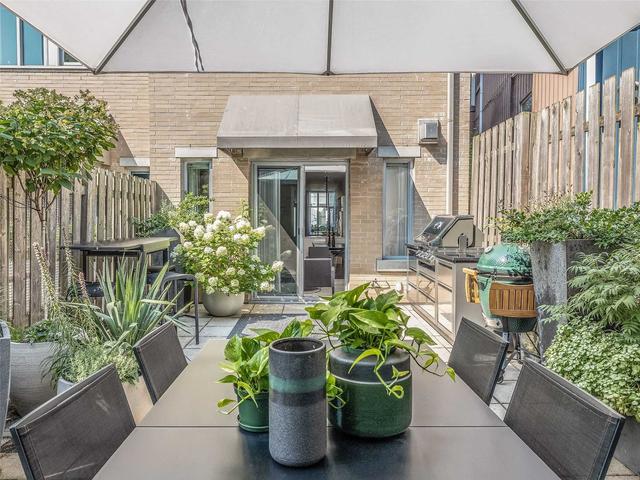 th3 - 23 Bright St, Townhouse with 3 bedrooms, 3 bathrooms and 1 parking in Toronto ON | Image 24