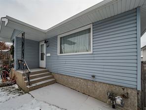 433 &amp; 433(a) 53 Avenue Sw, Home with 4 bedrooms, 2 bathrooms and 4 parking in Calgary AB | Image 22