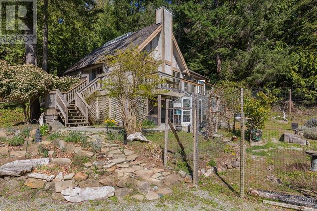 630 Dinner Bay Rd, House detached with 12 bedrooms, 16 bathrooms and 12 parking in Southern Gulf Islands BC | Image 39