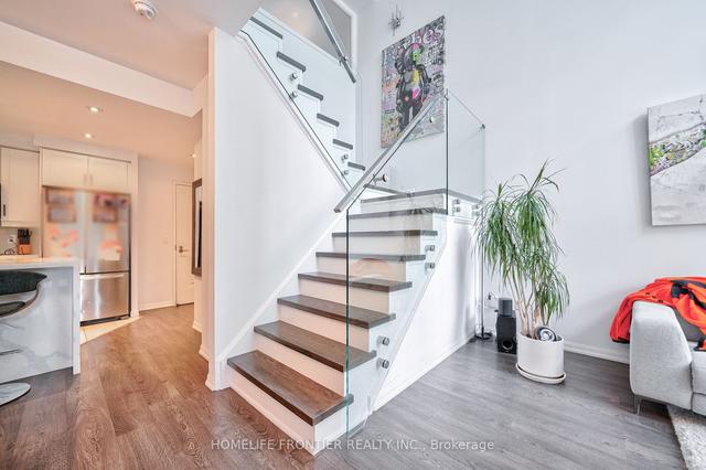 th77b - 85 East Liberty St, Townhouse with 2 bedrooms, 2 bathrooms and 1 parking in Toronto ON | Image 17