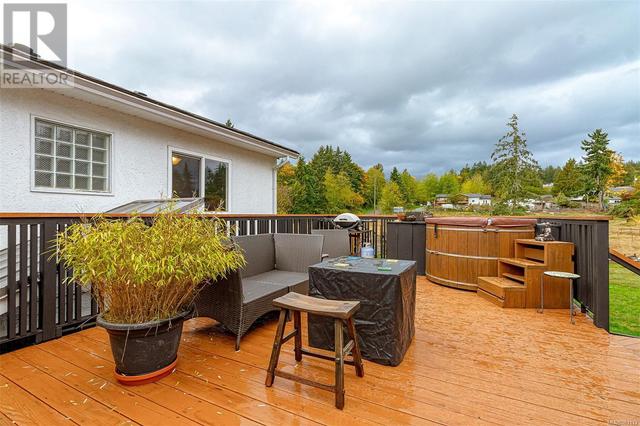 3141 Chapman Rd, House detached with 4 bedrooms, 2 bathrooms and 5 parking in North Cowichan BC | Image 37