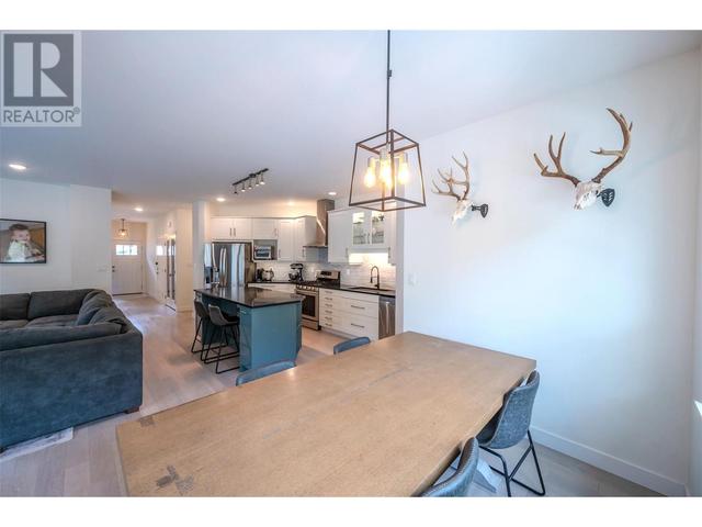 331 Forner Crescent, House detached with 2 bedrooms, 2 bathrooms and 4 parking in Keremeos BC | Image 17