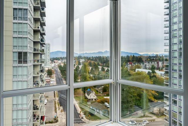 1402 - 9981 Whalley Boulevard, Condo with 2 bedrooms, 2 bathrooms and 1 parking in Surrey BC | Image 22