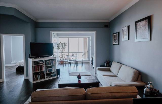 3115 - 25 The Esplanade St, Condo with 2 bedrooms, 2 bathrooms and 0 parking in Toronto ON | Image 8
