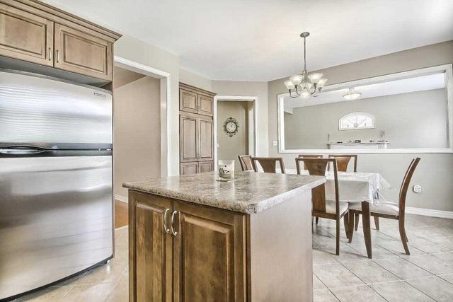 49 River Heights Dr, House detached with 4 bedrooms, 5 bathrooms and 4 parking in Brampton ON | Image 4